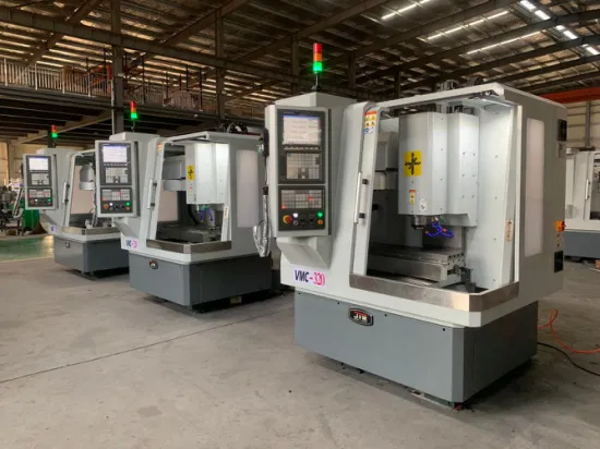 Mini Vmc Bt30 Centro de usinagem vertical tipo pequeno fresadora CNC (VMC320)